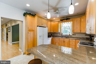 912 Carson Rd, Huntingtown, MD 20639 - photo 7