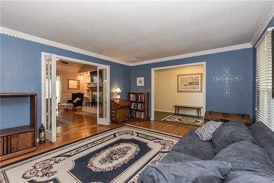 Formal Living Room, Foyer thru R doorway, Family R