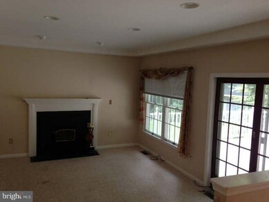 4604 Hinchingham Ln, Lothian, MD 20711 - photo 6