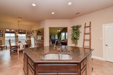 Breakfast room and family room all open to kitchen