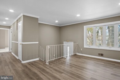 215 W Mill Ave, Capitol Heights, MD 20743 - photo 4