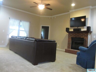 809 Macy Dr, Troy, TX 76579 - photo 3