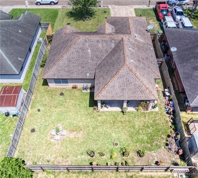 1902 W Mimosa Dr, Weslaco, TX 78596 - photo 3