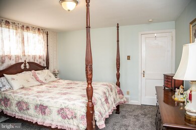 58 Briarcliffe Rd, Glenolden, PA 19036 - photo 7