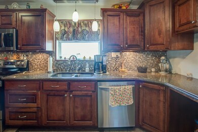 4667 Muellers Ln, Freeburg, IL 62243 - photo 7