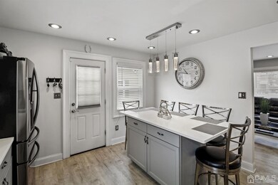 28 Wagner St, Fords, NJ 08863 - photo 4