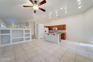 unlisted-address, Goodyear, AZ 85338 - photo 4