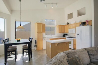 4127 N Starry Pass Cir Mesa AZ-large-009