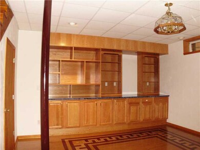 Family Room.