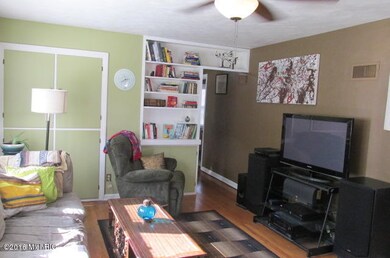 1631 Cherry St, Niles, MI 49120 - photo 5