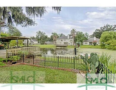 Yard/Garden. FENCE ENLOSURE IS NOT PERMANENT.  NIC