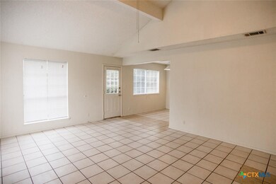 113 Crest Dr unit 115, San Marcos, TX 78666 - photo 4
