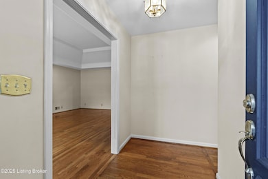 4506 Portico Ct, Louisville, KY 40299 - photo 4