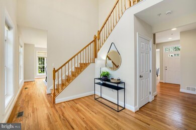 4700 Jones Bridge Rd, Bethesda, MD 20814 - photo 6