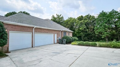 1684 Autumn Chase, Athens, AL 35613 - photo 5