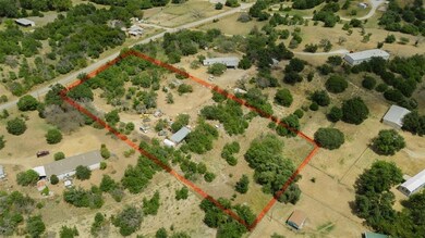 556 Cowboys Ln, Springtown, TX 76082 - photo 6