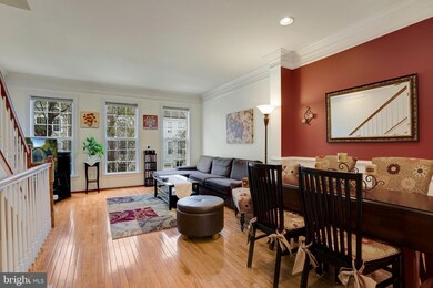 4147 Timber Log Way, Fairfax, VA 22030 - photo 3