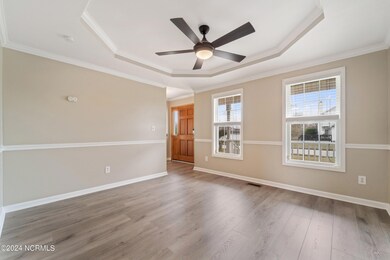 203 Richmond Dr, Jacksonville, NC 28540 - photo 3