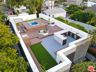 Rooftop Deck