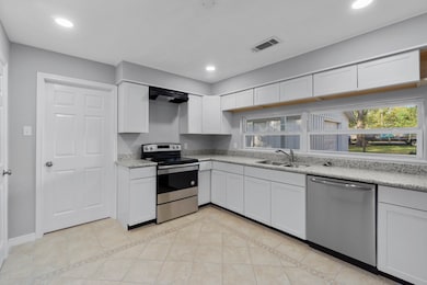 13516 Mobile St, Houston, TX 77015 - photo 7