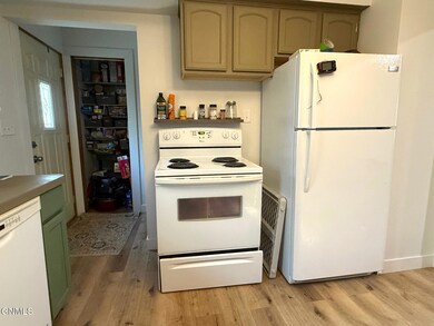 1109 1st Ave N, Jamestown, ND 58401 - photo 7