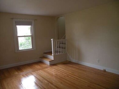 61 Brighton St, Springfield, MA 01118 - photo 3
