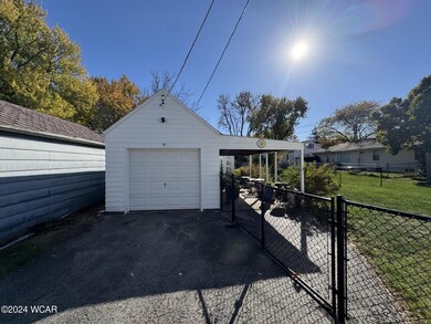 2123 university blvd 3