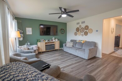 10222 W Rolling Meadows Dr, Westville, IN 46391 - photo 7