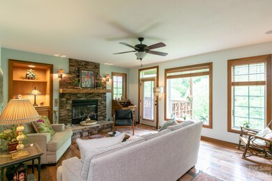 222 Creekside Way unit D-201, Burnsville, NC 28714 - photo 4