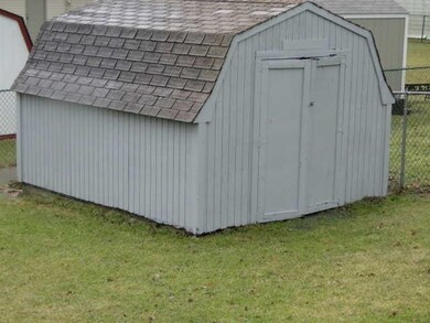 218 Magnolia Dr, Crown Point, IN 46307 - photo 6