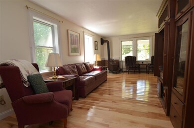 334 Little Tooky Rd, Contoocook, NH 03229 - photo 6