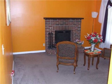 312 Meadow Dr, Circleville, OH 43113 - photo 5