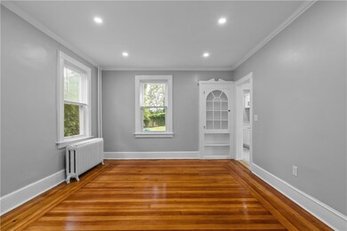 31 Bliss Rd, Newport, RI 02840 - photo 6