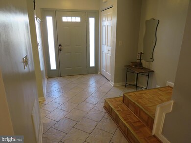 993 Joshua Tree Ct, Owings Mills, MD 21117 - photo 3