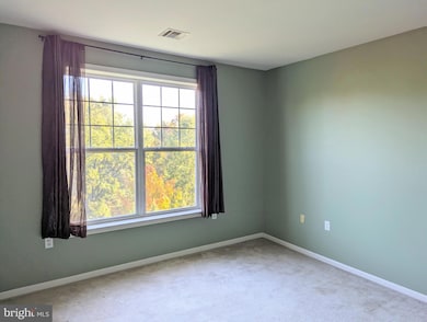 146 Masterson Ct, Trenton, NJ 08618 - photo 7