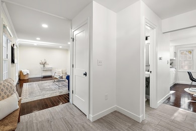 1554 Broadview Dr, Jenison, MI 49428 - photo 5