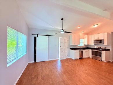 914 Beaver Trail unit B, Austin, TX 78746 - photo 7