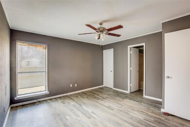 1007 N Clay St unit 2, Ennis, TX 75119 - photo 7