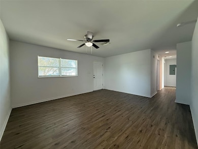 520 Orchard Park Dr, Clewiston, FL 33440 - photo 2