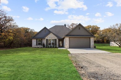 1050 N Cardinal Rd, Azle, TX 76020 - photo 3