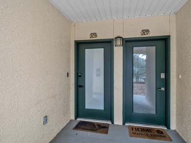 205 Westlake Ct unit 205, Niceville, FL 32578 - photo 3