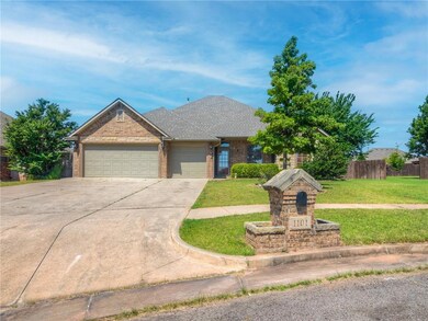 1101 Jacob Dr, Moore, OK 73160 - photo 3