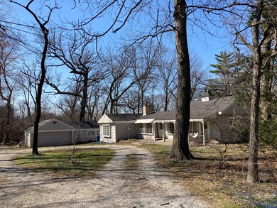 380 N River Glen Ave, Elmhurst, IL 60126 - photo 2