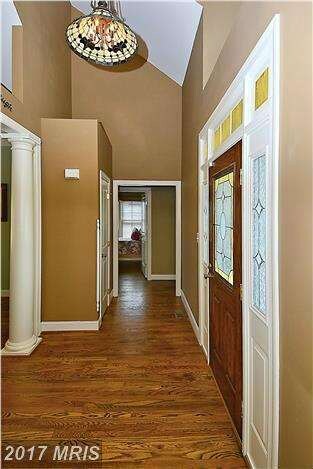 706 Irvine Bank Ln, Purcellville, VA 20132 - photo 6