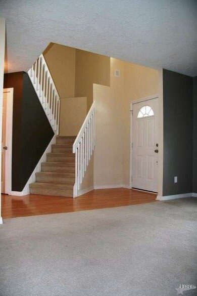 9327 Kildare Crossing, Fort Wayne, IN 46835 - photo 3