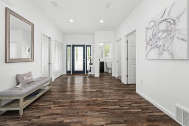 4307 Bellgrove Ln, Madison, WI 53704 - photo 6