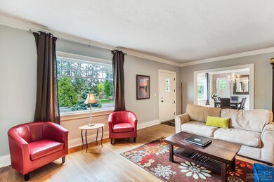 846 NW Riverside Blvd, Bend, OR 97701 - photo 4