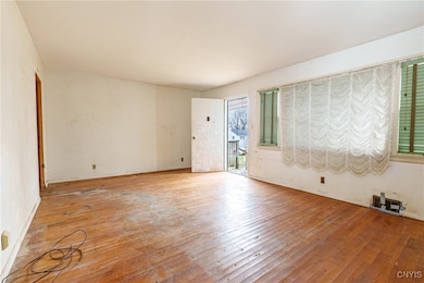 704 Dawes Ave, Utica, NY 13502 - photo 6