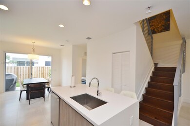 unlisted-address, Doral, FL 33178 - photo 4