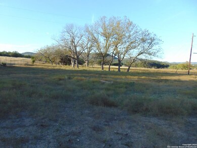969 Walter White Ranch Rd, Leakey, TX 78873 - photo 3